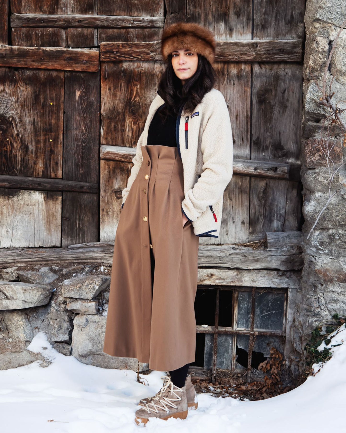 Gonna in cachemire cammello personalizzabile