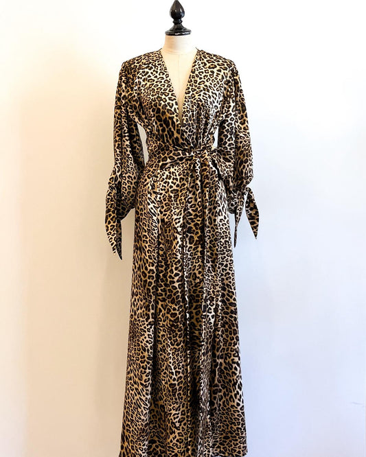 abito lungo in misto seta animalier naurale