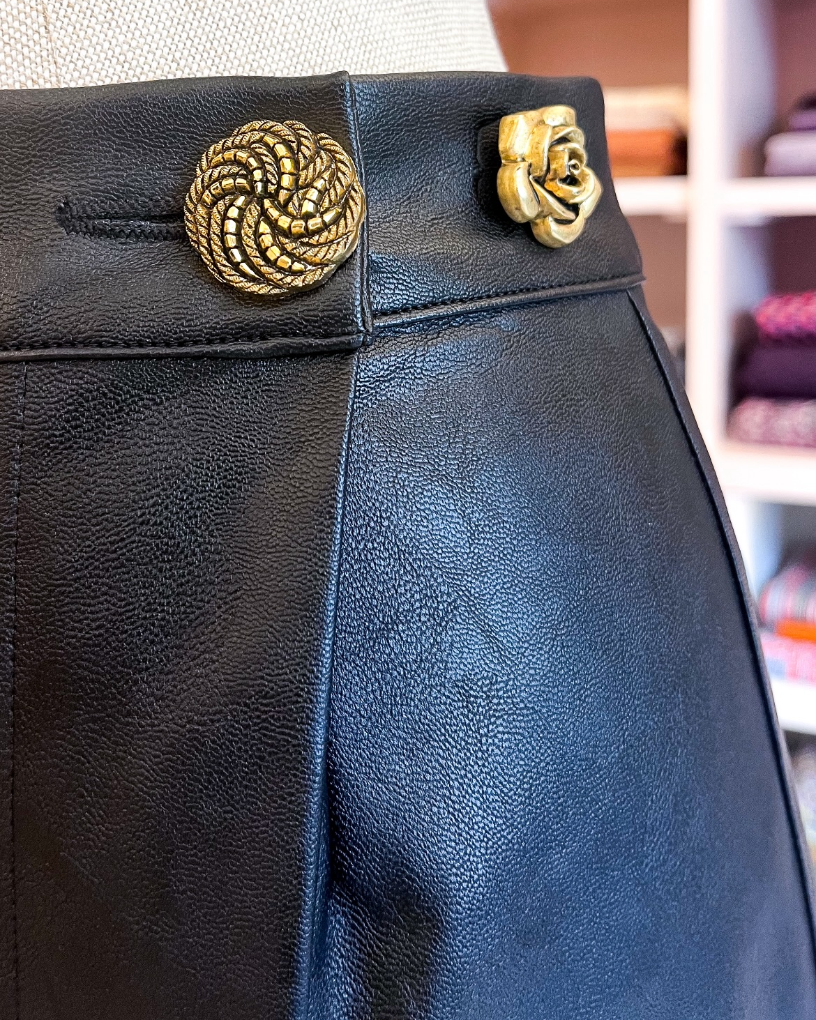 minigonna a portafoglio in ecopelle nero